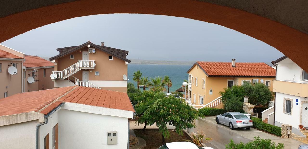 Apartmani Darija Vir Bagian luar foto